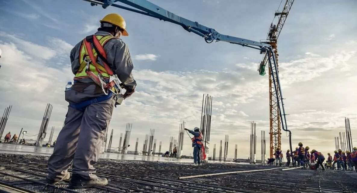 Como consecuencia de las políticas recesivas del Gobierno la desocupación creció al 7,7%