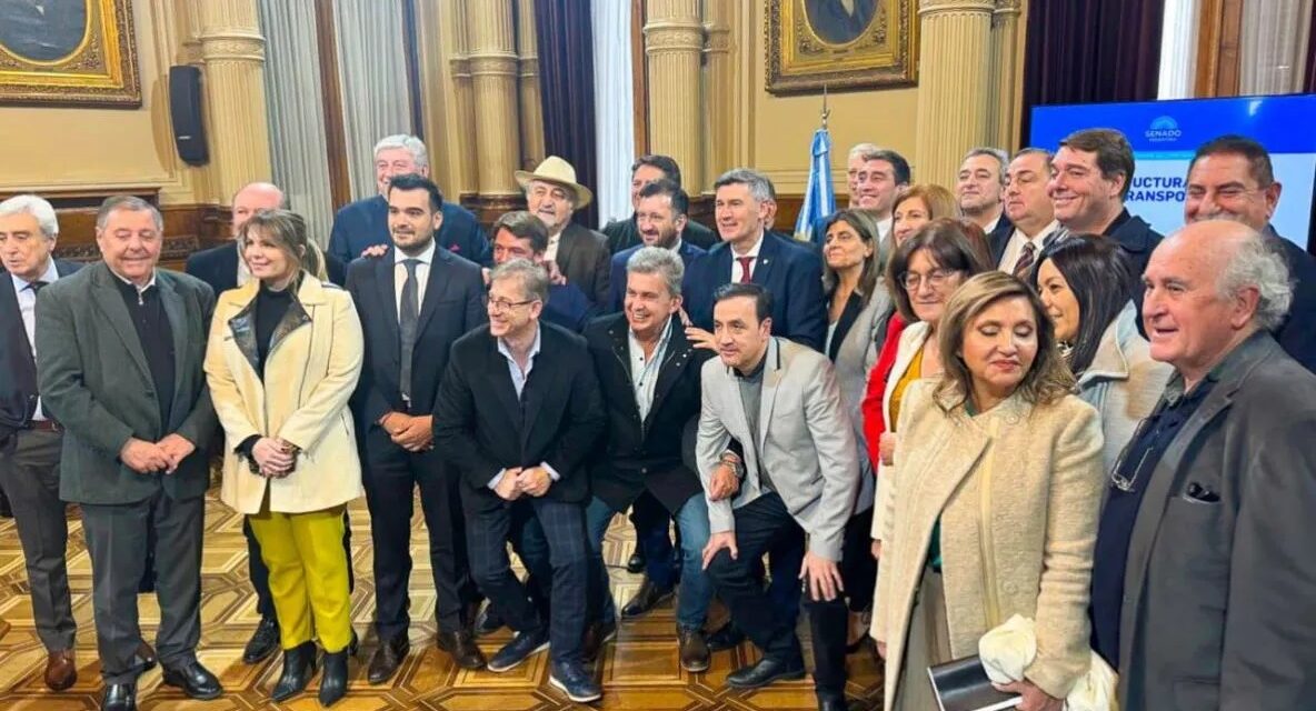 Intendentes presentaron un proyecto para la creación de un Fondo Compensador del Transporte