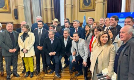 Intendentes presentaron un proyecto para la creación de un Fondo Compensador del Transporte