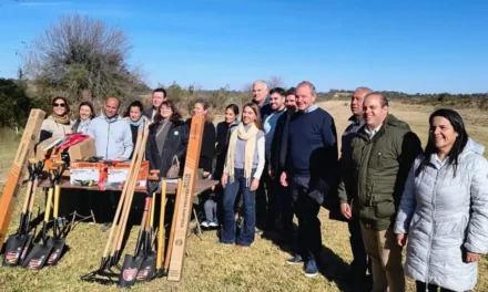 La Ministra de Ambiente visitó la Reserva Chocancharava y entregó herramientas a los Guardianes del Espinal