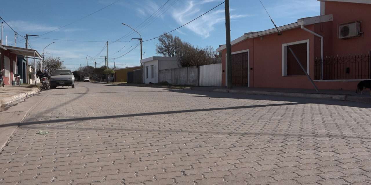Alcira Gigena: comenzaron las obras del programa «Adoquinando tu Barrio»