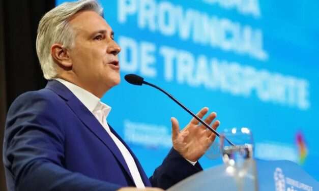 Córdoba promulgó la Ley de Equidad Jubilatoria: alcanza a más de 52 mil beneficiarios y elimina el FOCCA