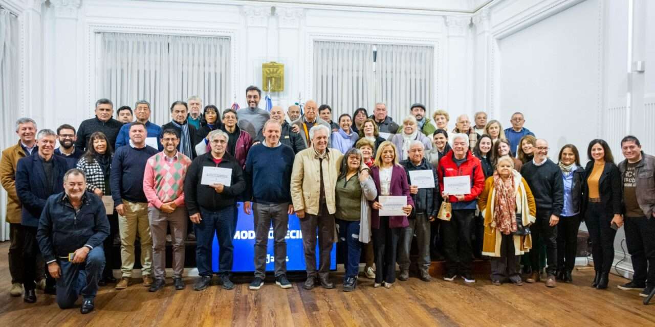 Emotivo reconocimiento a 20 años de la declaración de Río Cuarto como Capital Nacional del Vecinalismo