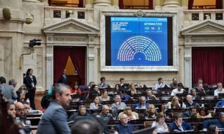 Diputados aprobó y giró al Senado el proyecto que declara a la educación como «servicio esencial»