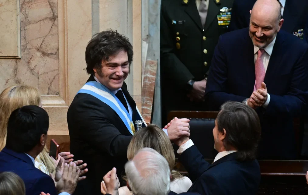 Milei habló de ponerle un «cepo al Estado» y dijo que seguirá vetando proyectos
