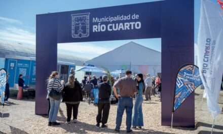 Fuerte presencia del Municipio de Río Cuarto en la Expo 90 de la Sociedad Rural