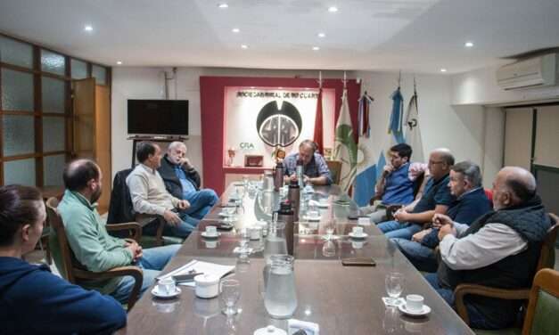 Llamosas se reunió con autoridades de la Sociedad Rural Río Cuarto
