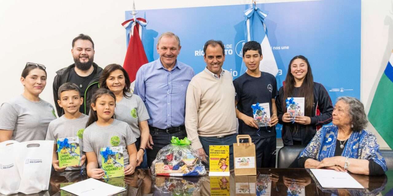 Río Cuarto: De Rivas recibió a las delegaciones que participaron del 33° Encuentro Regional Infantojuvenil de Folklore