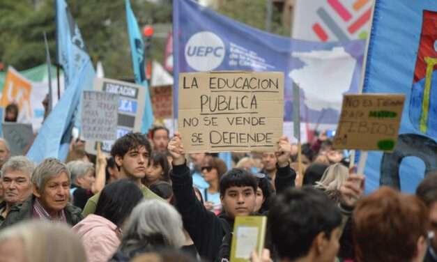 Paro universitario contra el ajuste presupuestario: estudiantes de todo el país acompañan con las tomas