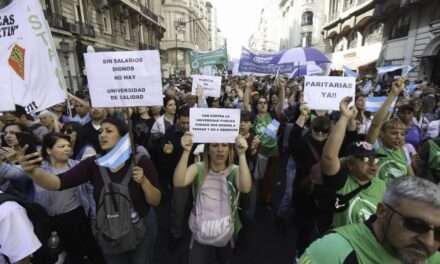 Tras el paro nacional, docentes universitarios impulsan una nueva «Marcha Federal» para fines de mayo