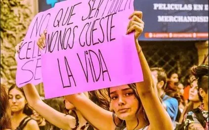 Marcha en Córdoba por el Día internacional de lucha contra la violencia hacia mujeres y disidencias