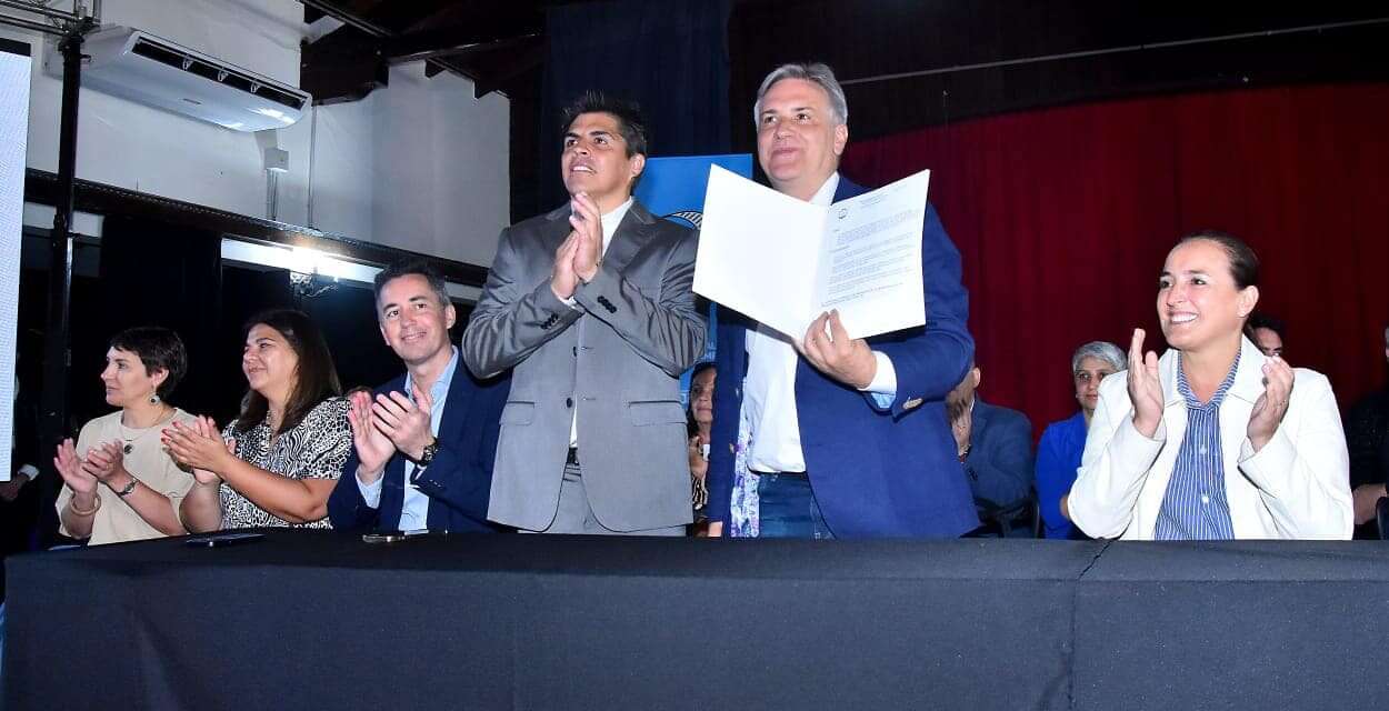El Gobernador anunció obras de infraestructura por más de $1.100 millones para municipios de Calamuchita