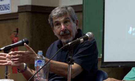 “El Estado no puede abandonar la ciencia y la tecnología”