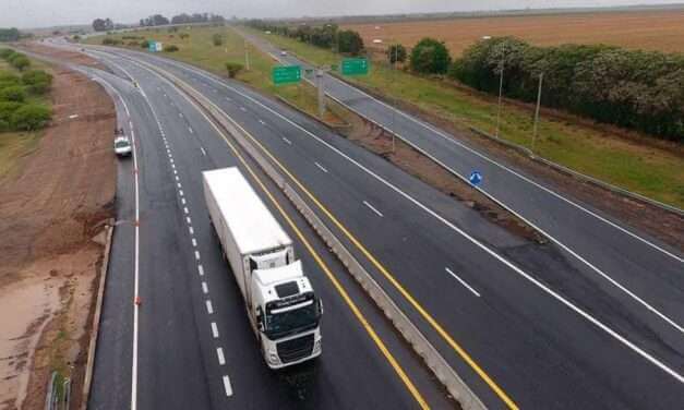 El Gobierno llamó a licitación para privatizar rutas nacionales