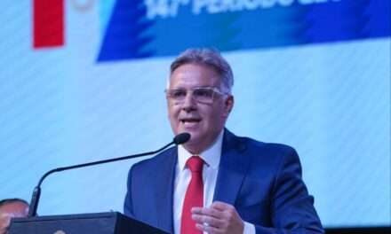 Llaryora anunció importantes beneficios fiscales para la industria y el comercio