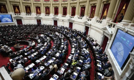 Tras dos intentos frustrados, Diputados vuelve a tratar el proyecto de ley Ficha Limpia