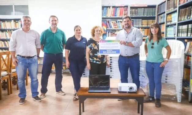 Laboulaye: la biblioteca recibió recursos del presupuesto participativo