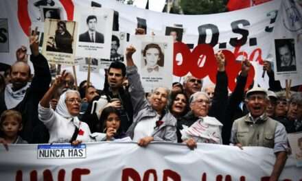 24M: 150 mil personas marcharon en Córdoba contra el negacionismo y el ajuste de Milei