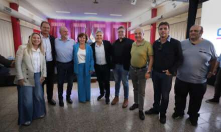 Llaryora entregó un aporte de $3 mil millones para impulsar el Polo Educativo Marcos Juárez