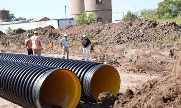 Villa María: etapa final de la obra del desagüe en Barrio Las Playas