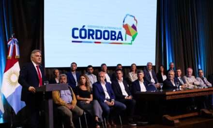 Llaryora anunció que la Provincia culminará la Autopista Nacional Ruta 19