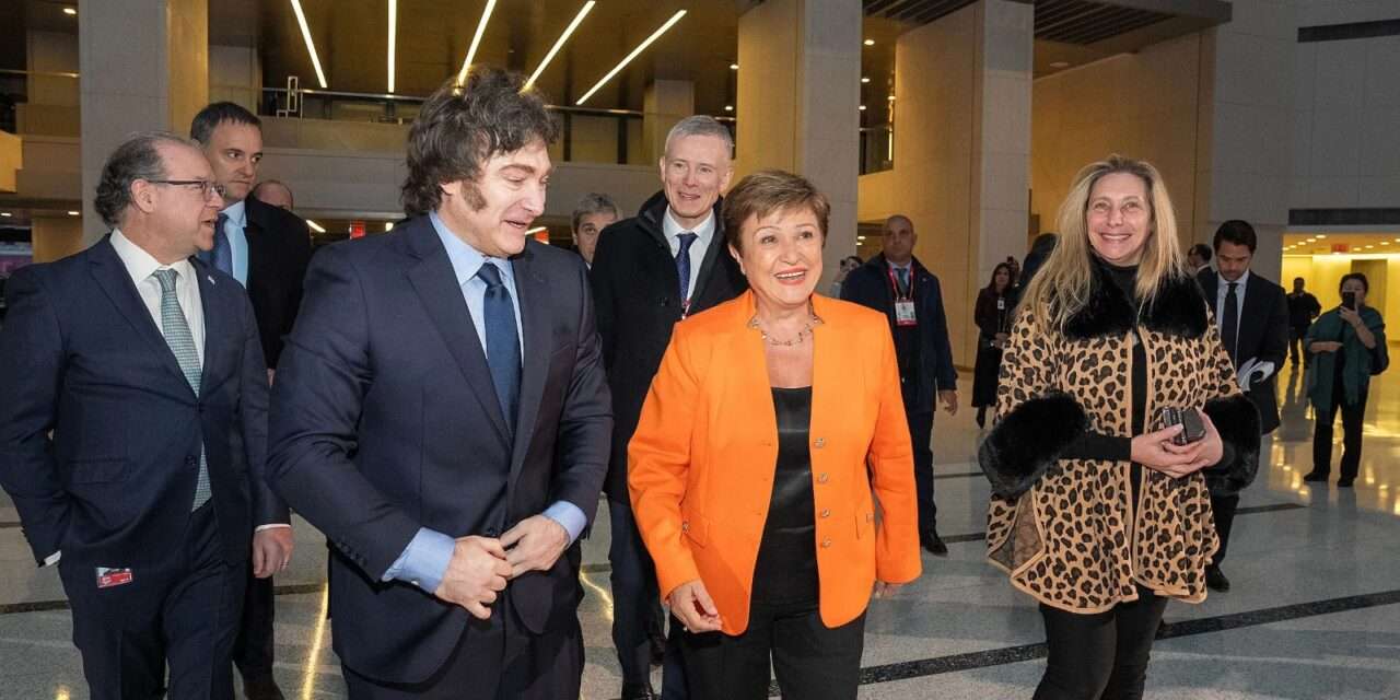 Milei firmó el DNU sobre el acuerdo con el FMI: no se aclara cuáles serán los montos ni los intereses a pagar