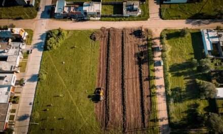 Río Tercero: Comenzaron a construir una nueva plaza en la ciudad