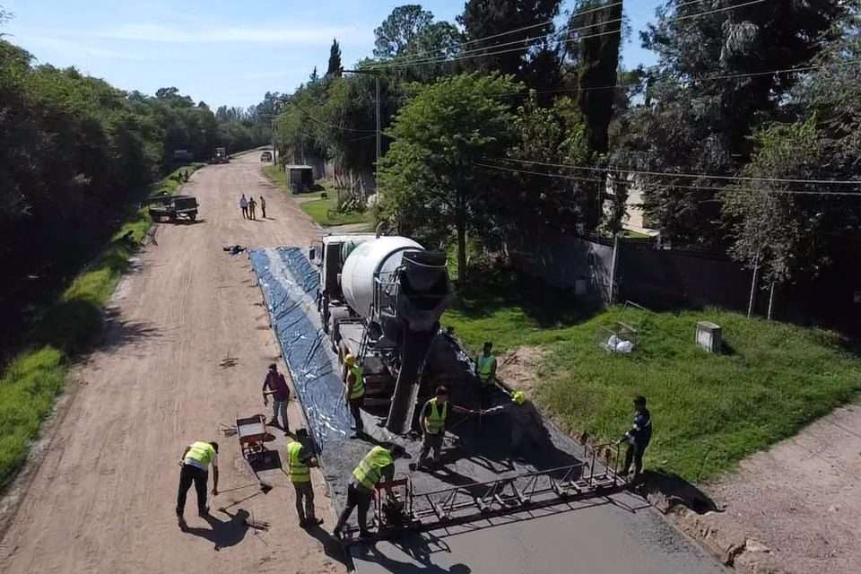 Villa María: Avanza la obra de hormigonado en Av. Lorenzo Gilli
