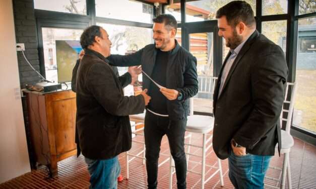 Río Tercero: entrega de fondos y equipamientos deportivos a los clubes de la ciudad