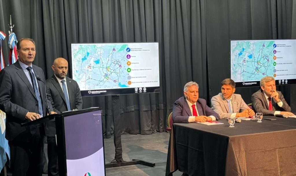 Córdoba, Santa Fe y Entre Ríos acordaron la ejecución de obras estratégicas para el crecimiento de la Región Centro