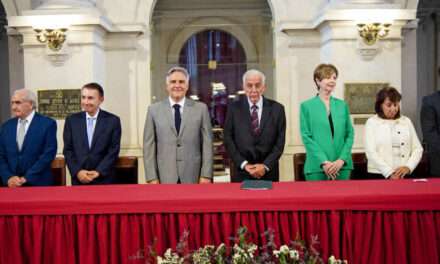 Llaryora asistió a la apertura del año judicial 2025