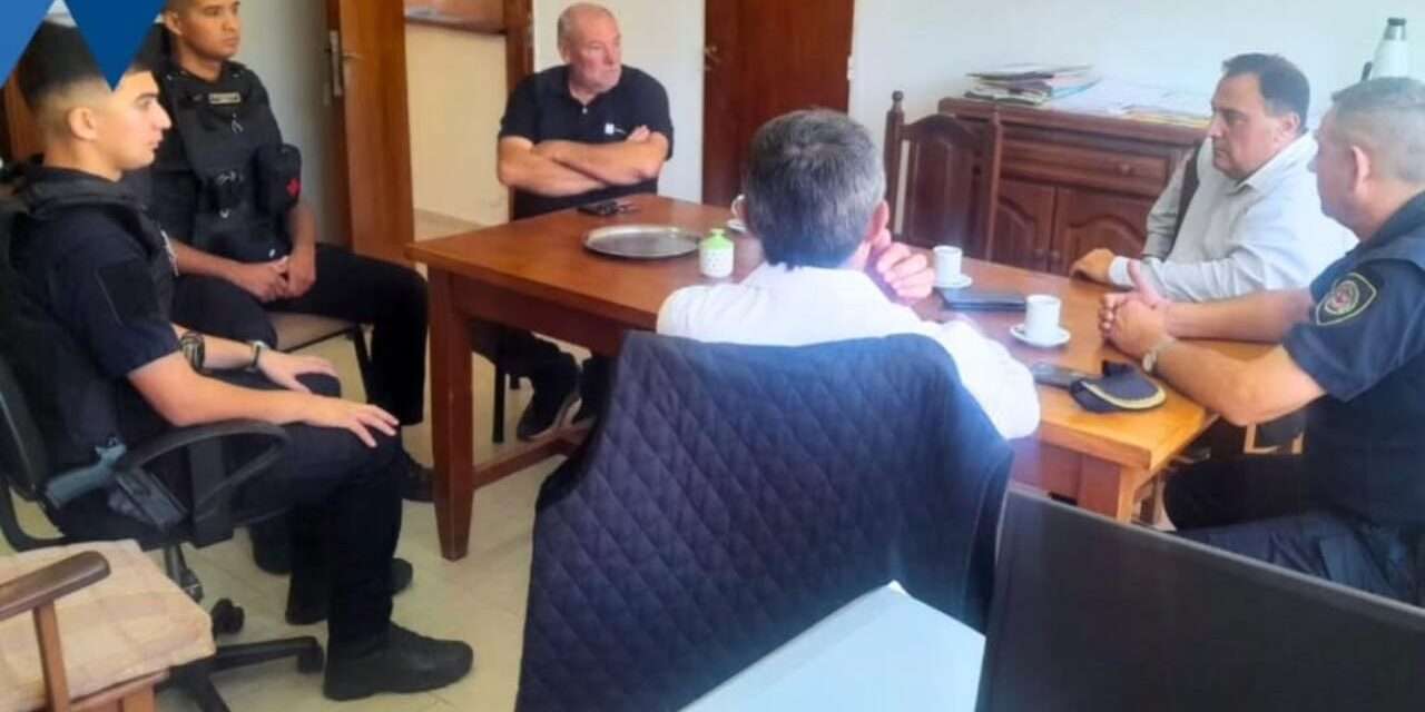 Visita institucional en la Municipalidad de Villa Valeria
