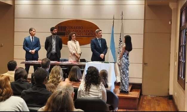Toma de Juramento a Noveles Abogados en el Colegio de Abogados de Río Cuarto