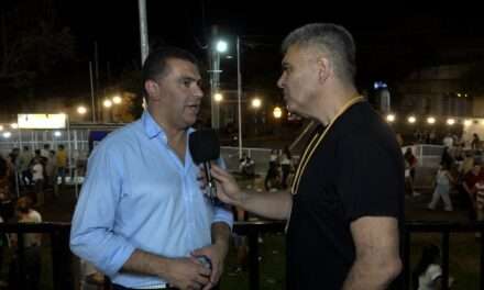 Arias: se realizó con éxito la tercera noche de los Carnavales 2025