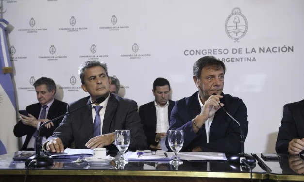 El oficialismo consiguió dictamen favorable para tratar el acuerdo con el FMI en Diputados