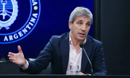 A pesar del anuncio de Caputo sobre el FMI, el Banco Central volvió a perder reservas