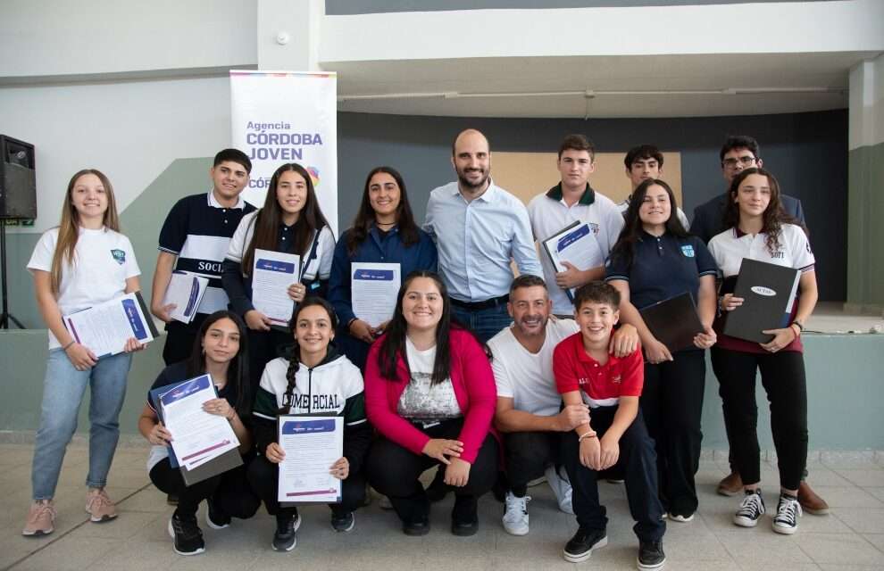 Córdoba Joven lanzó la edición 2025 del programa Estudiantes al Centro