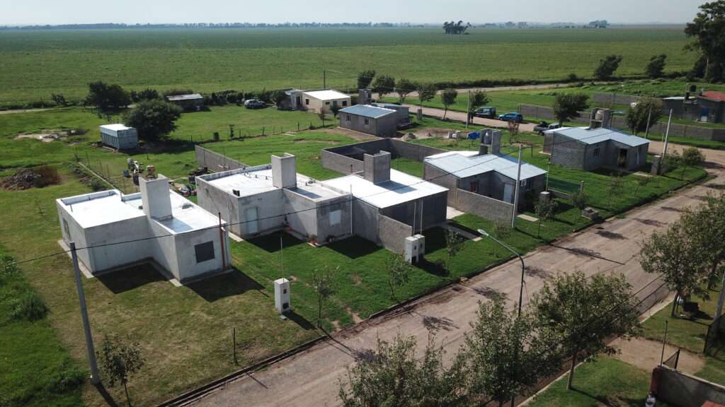 Monte de los Gauchos: avanza la construcción de viviendas