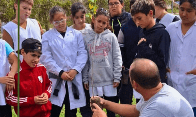Huanchilla: el municipio y los centros educativos llevaron a cabo el taller “Forestando mi Lugar”