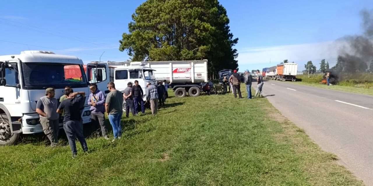 Transportistas de Las Acequias exigen el cumplimiento de la tarifa provincial