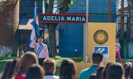 Adelia María realizó un emotivo acto homenaje a los Héroes de Malvinas