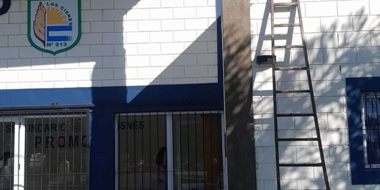 Los Cisnes: Mejoras edilicias en el IPEA 213 Ing. Lorenzo R. Parodi