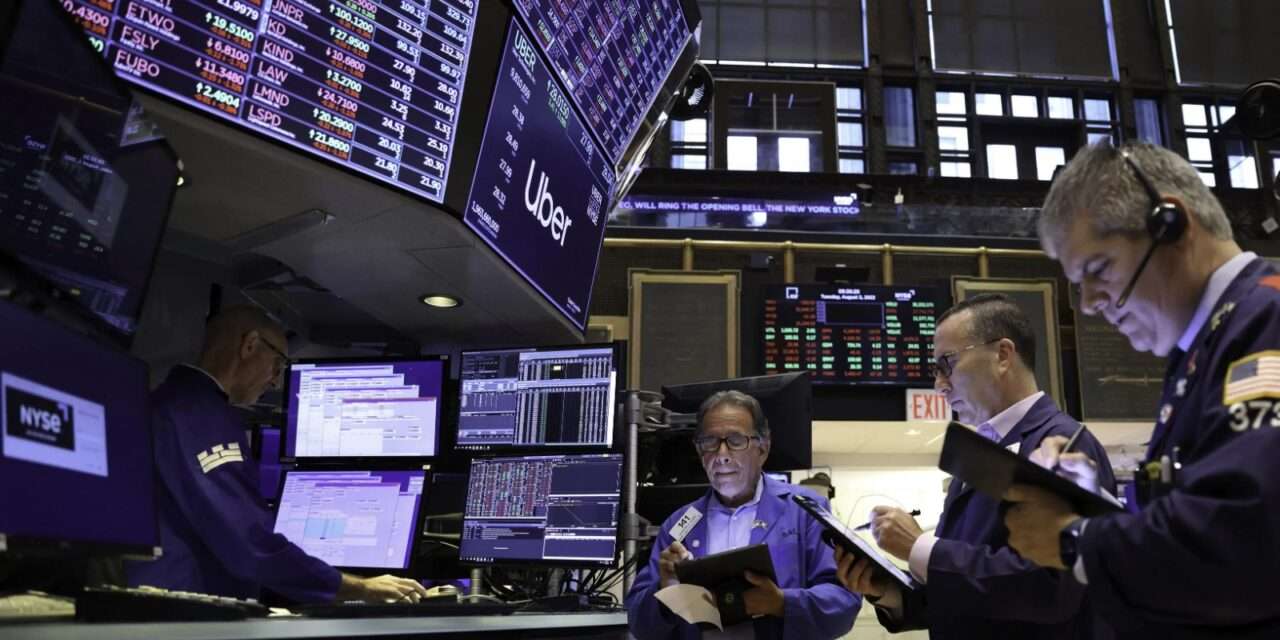 En llamas: las acciones argentinas perdieron hasta 13% y el riesgo país escaló a 950 puntos