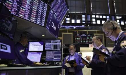 En llamas: las acciones argentinas perdieron hasta 13% y el riesgo país escaló a 950 puntos
