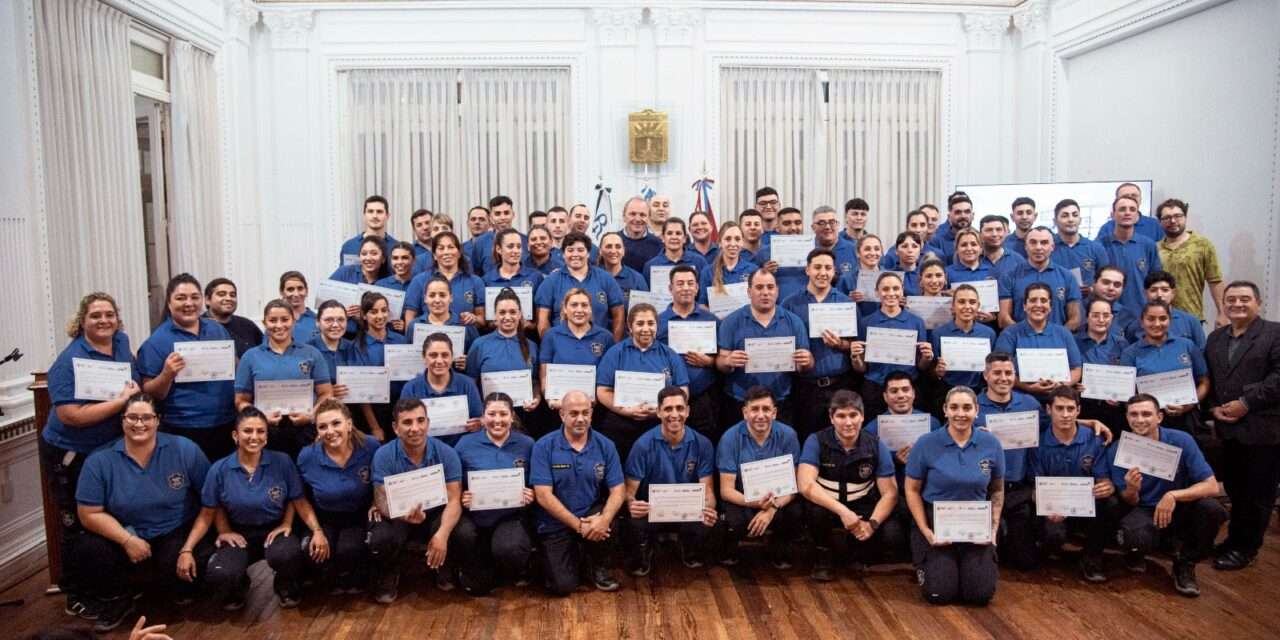 Río Cuarto: Con 84 nuevos Diplomados en Seguridad Pública, la Guardia Local conmemoró su primer aniversario