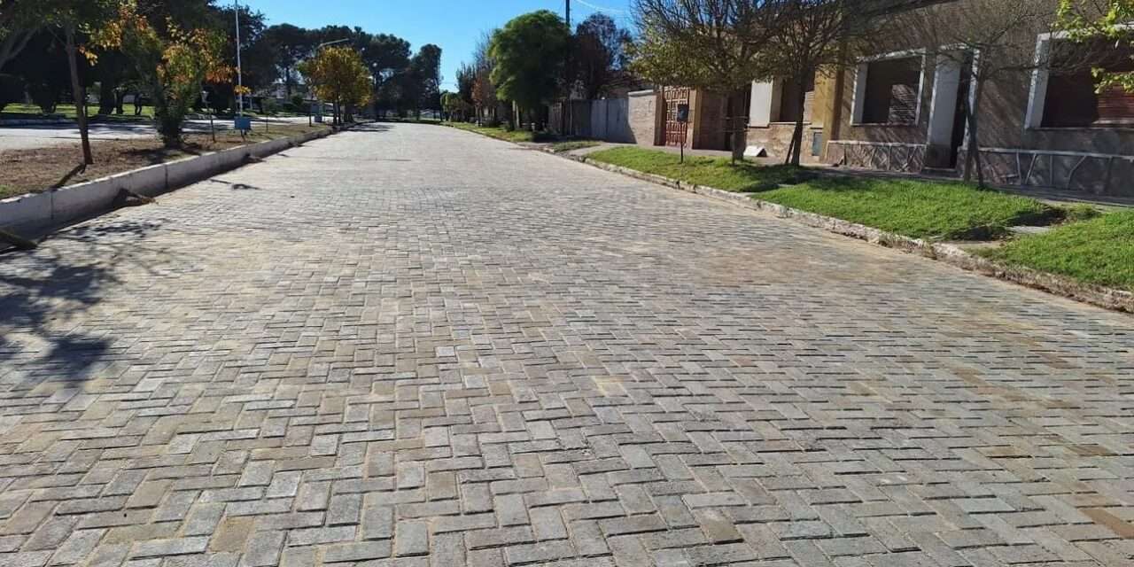 Obra de adoquinado en Bulnes