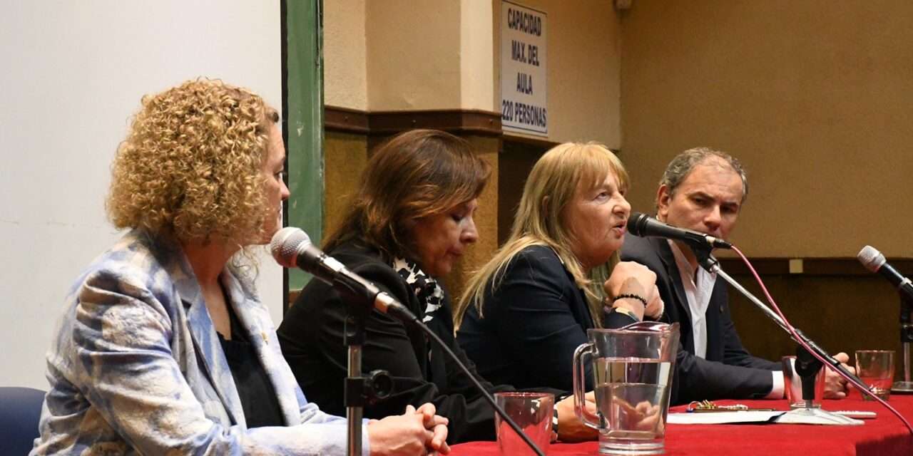 UNRC: Ciclo de Formación y Capacitación del Sistema Argentino de Créditos Académicos en la UNRC
