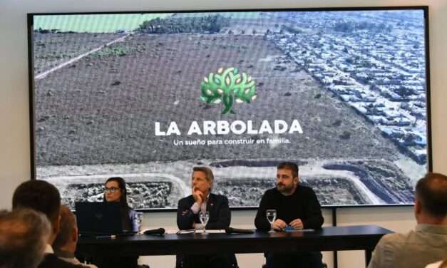 San Francisco: Bernarte presentó el Loteo Municipal ‘La Arbolada’