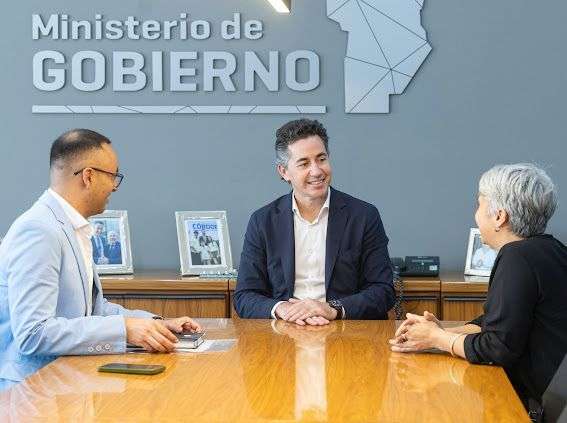 Manuel Calvo se reunió con jefes comuncales de Las Caleras y Amboy para avanzar en obras y proyectos locales