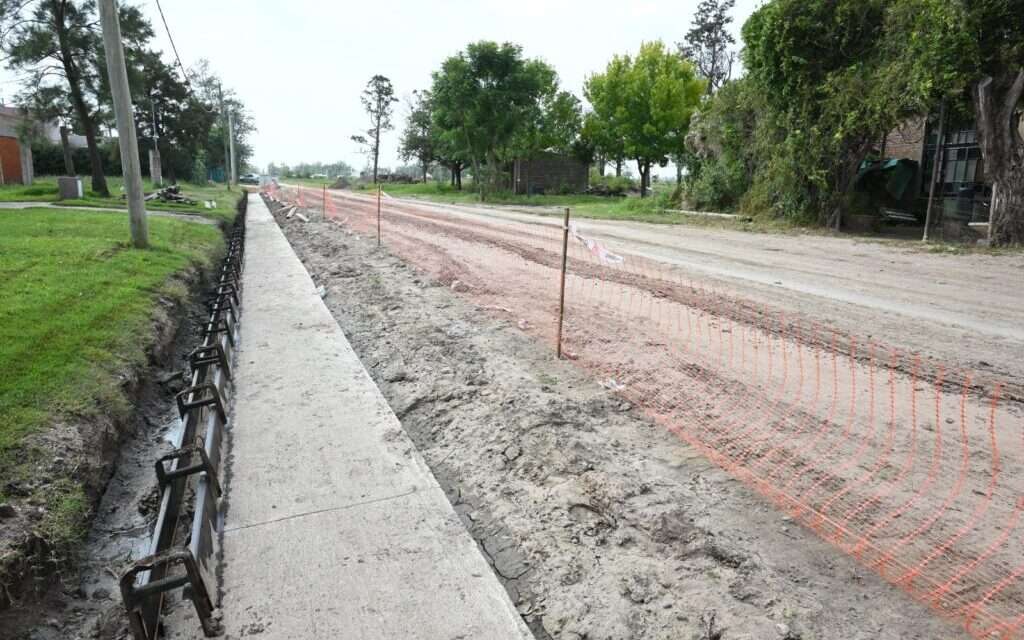 Con fondos provinciales, Hernando ejecuta trabajos de cordón cuneta